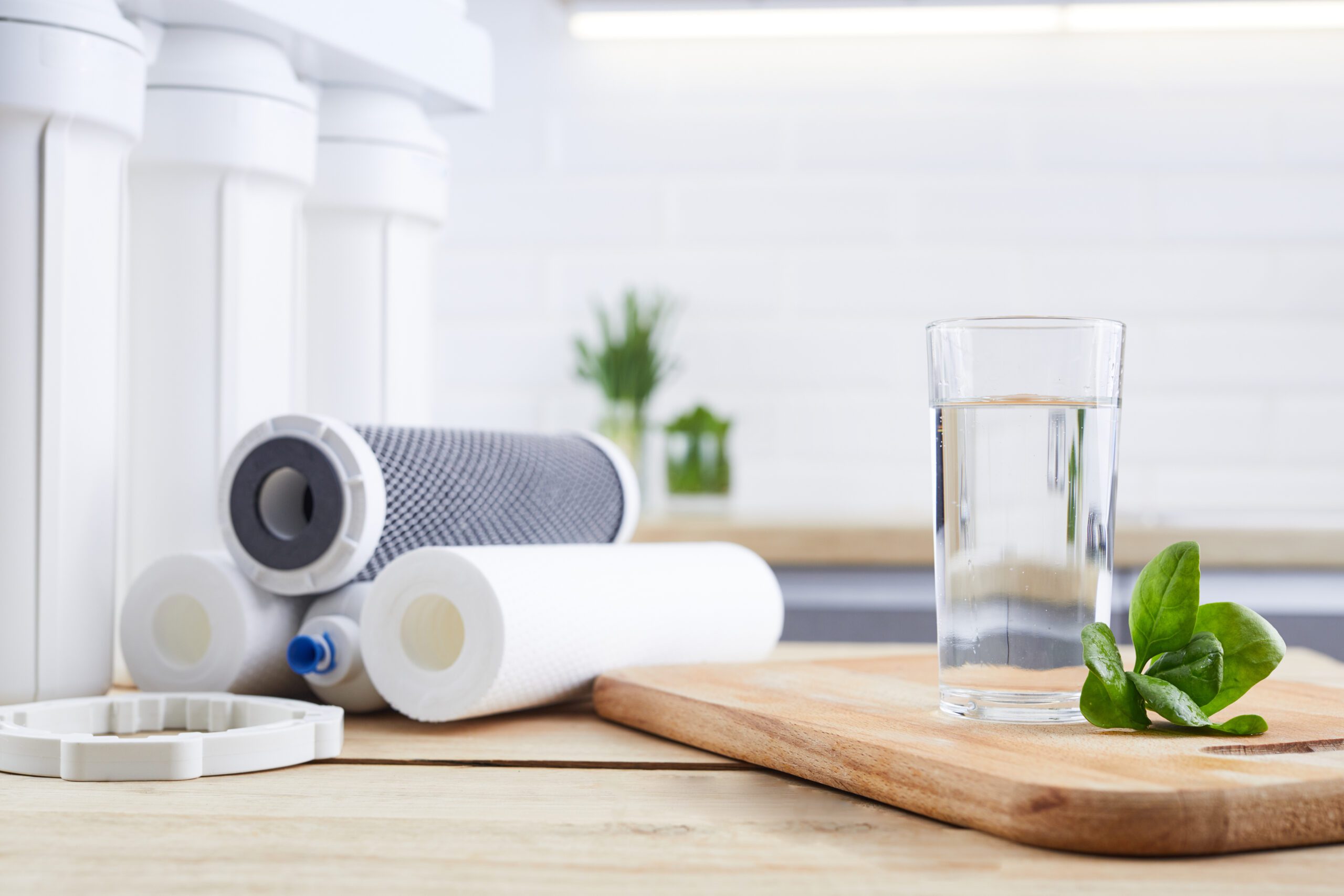 8 Signs You Need a New Water Filter