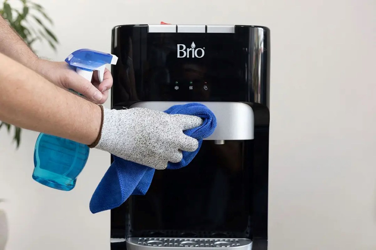 How to Clean and Sanitize Your Dispenser